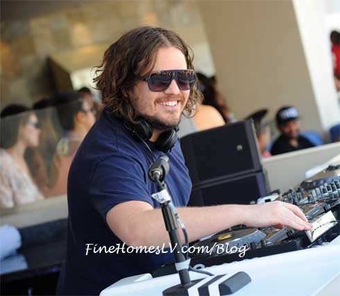 Tommy Trash at WET Republic