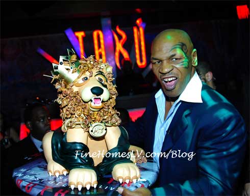 Mike Tyson With Lion Cake