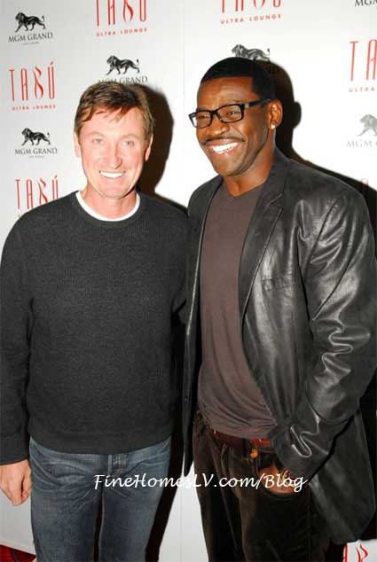Wayne Gretzky and Michael Irvin
