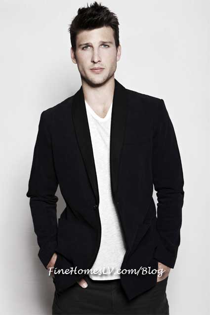 Parker Young of Suburgatory