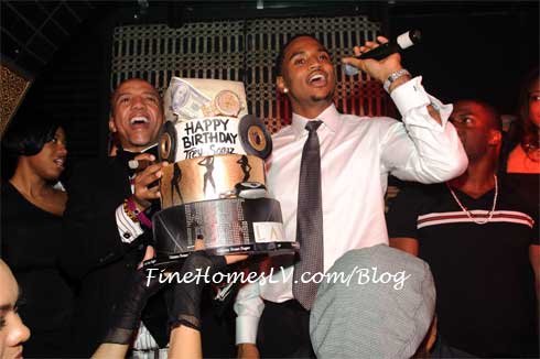 Birthday Cakes  Vegas on Celebrated His Birthday At Vice Sunday At Lavo Nightclub    Las Vegas