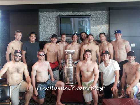 LA Kings With Stanley Cup At Palms