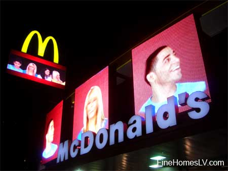 vegas signage. Viva McDonalds Signage