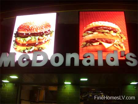 Viva McDonalds Signs